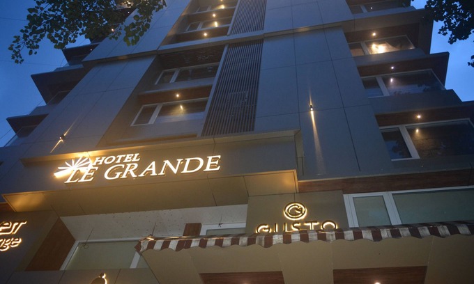Mumbai Hotel | Hotel Le Grande - Mumbai International Airport