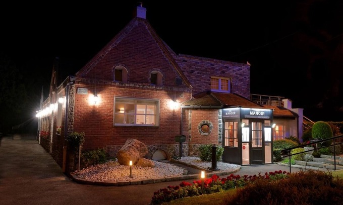 Orchies Hotel | Hotel Le Manoir