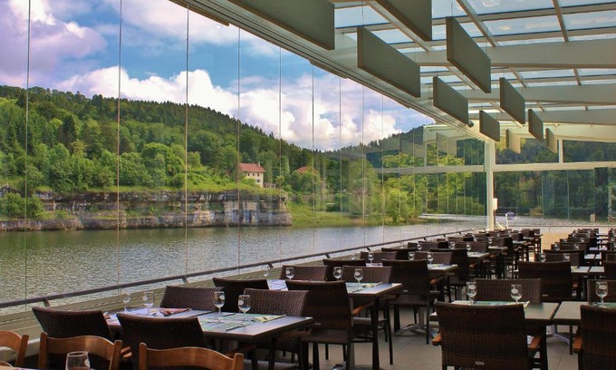 Les Brenets Hotel | Hotel Les Rives Du Doubs