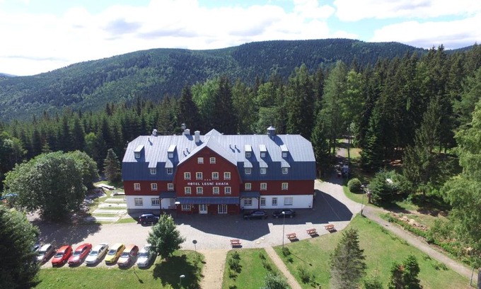 Korenov Hotel | Hotel Lesní Chata