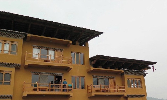 Punakha Hotel | Hotel Lobesa