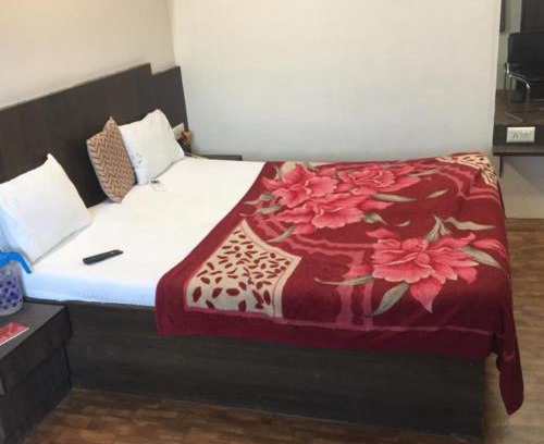 Thaltej Hotel | Hotel Long Stay