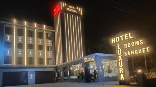 Changodar Hotel | Hotel Luxura, Ahmedabad