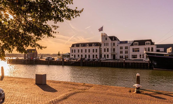 Maassluis Hotel | Hotel Maassluis