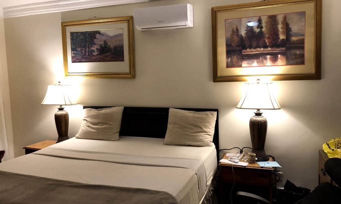 Freetown Hotel | Hotel Mallika Company SL
