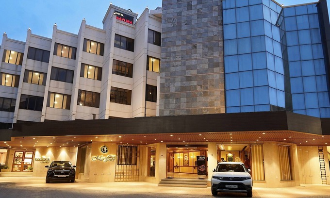 Raipur Hotel | Hotel Mayura