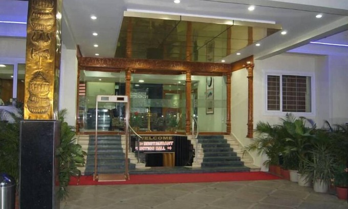 Srikalahasti Hotel | Hotel MGM Grand