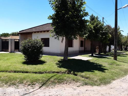 Chivilcoy House | Hotel Mitre Chivilcoy. Casa en Rivadavia 900