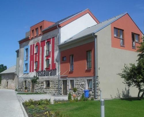 Zavar Hotel | Hotel Mlyn