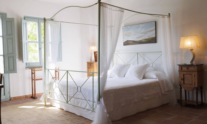 La Font d'en Carros Hotel | HOTEL MOLI CANYISSET