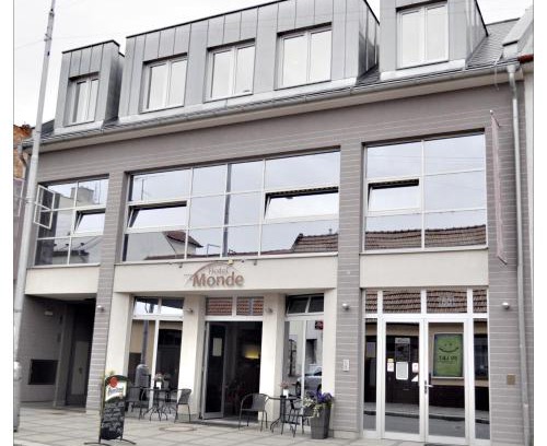 Uhersky Brod Hotel | Hotel Monde