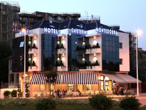 Torrelavega Hotel | Hotel Montedobra