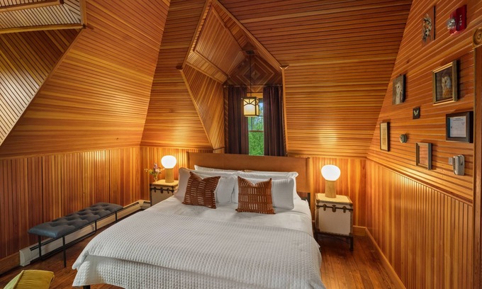 Tannersville Hotel | Hotel Mountain Brook
