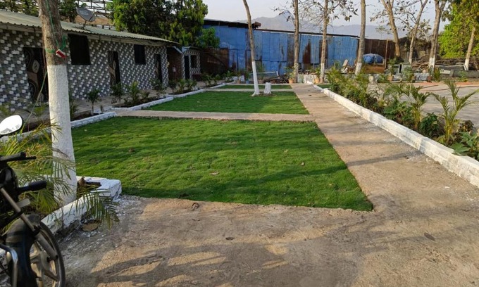 Khalapur Hotel | Hotel Mumbai Garden Resort