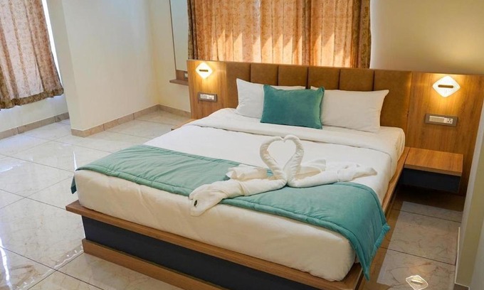 Adyar Hotel | HOTEL OPERA GRAND