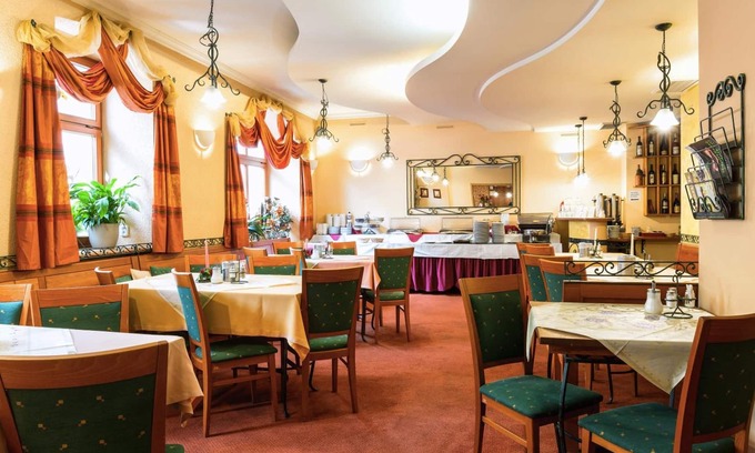 Plzen Hotel | Hotel Palace