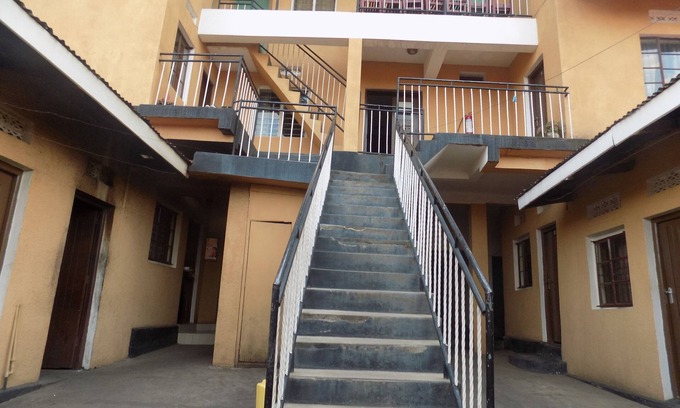 Ishaka Hotel | Hotel Park House