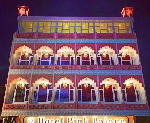 Sindhi Camp Hotel | Hotel Pink Palace