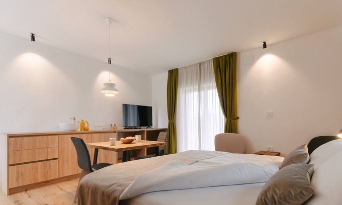 Hrusevje Apartment | Hotel Pira - Studio Superior