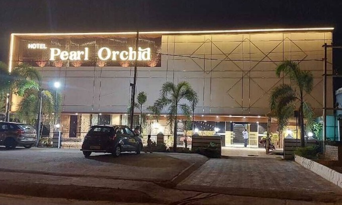 Sambalpur Bed & Breakfast | Hotel Pramod