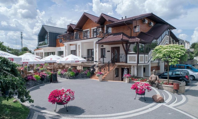 Hrubieszow Hotel | Hotel & Restauracja Gniecki
