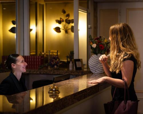 Les Eyzies Hotel | Hotel Restaurant Le Centenaire