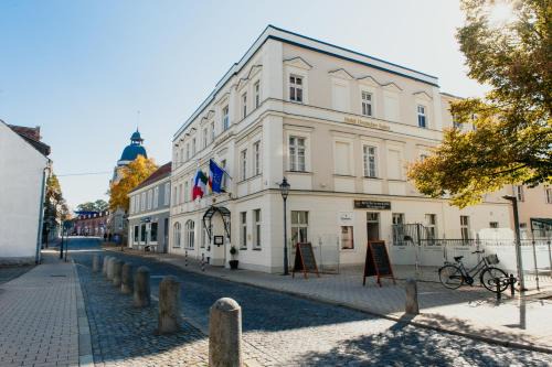 Perleberg Hotel | Hotel & Restaurant "Deutscher Kaiser"