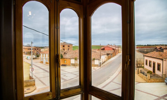 Rioseco de Soria Hotel | Hotel Restaurante Quintanares