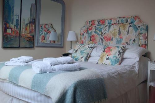 Putanges-le-Lac Hotel | Hotel Restaurant Le Lion Verd