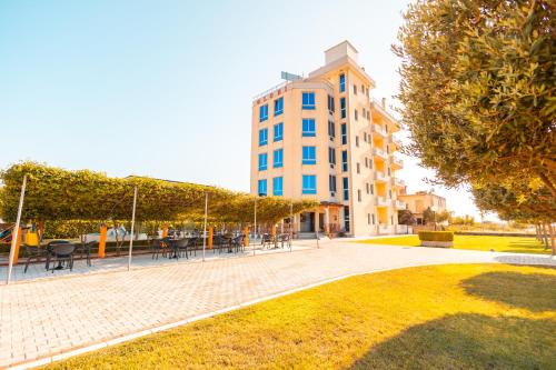 Velipoje Hotel | Hotel Restaurant Globi