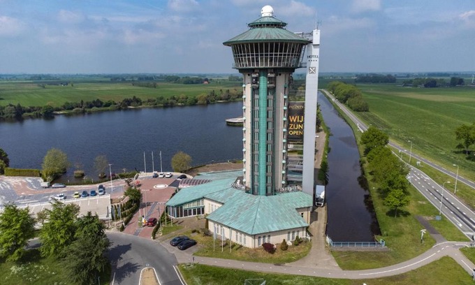 Lichtmis Hotel | Hotel & Restaurant Infinity