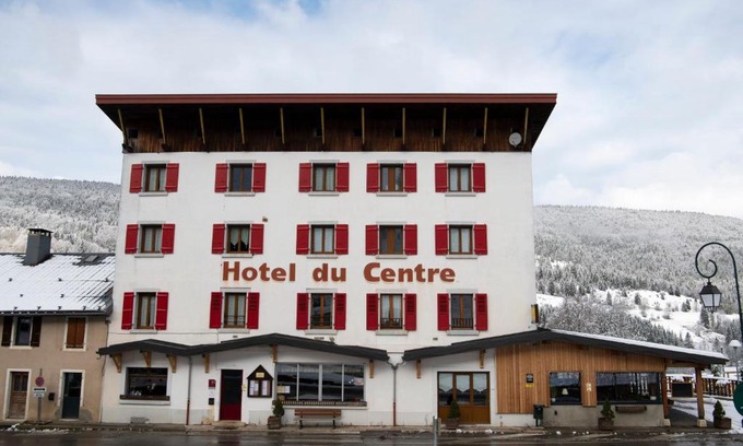 Lelex Hotel | HOTEL RESTAURANT LE CENTRE