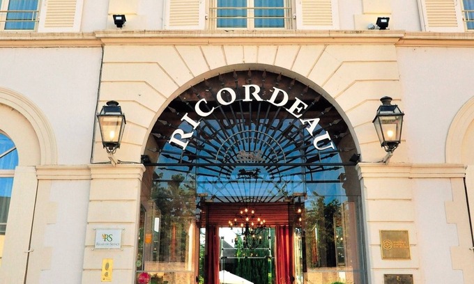 Loue Hotel | Hotel Ricordeau