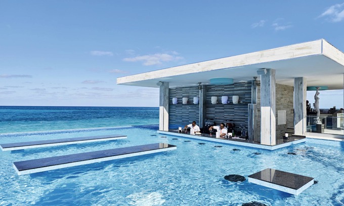 Paradise Island Resort | Hotel Riu Palace Paradise Island - Adults Only - All Inclusive