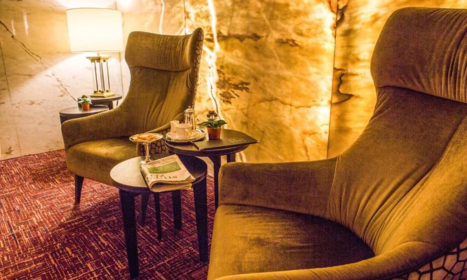 Rathaus Hotel | Hotel Royal
