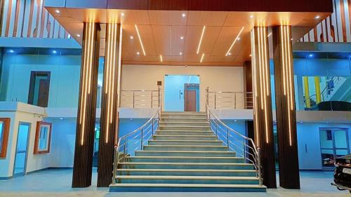 Padrauna Hotel | Hotel RS Grand