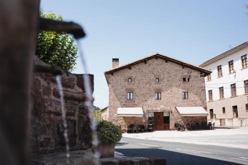 Mues Hotel | Hotel Rural LATORRIÉN DE ANE
