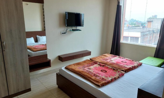 Deoghar Hotel | HOTEL SATYAM PALACE