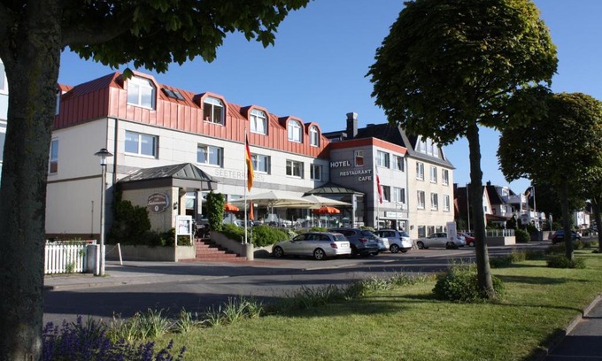 Laboe Hotel | Hotel Seeterrassen