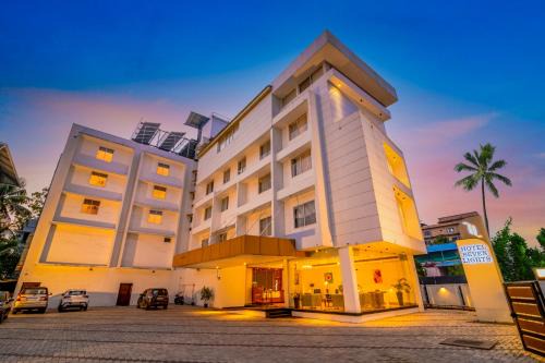 Edapalli Hotel | Hotel Seven Lights