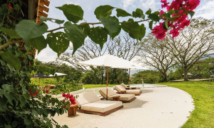 Fredonia Hotel | Hotel Tahití