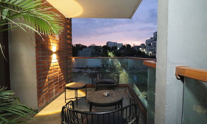 Undri Hotel | Hotel Tattva Suites Pune