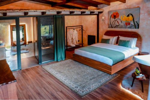 Shale Hotel | Hotel Thethi
