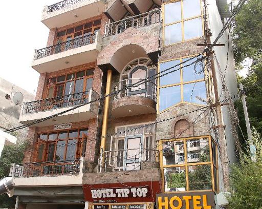Bajoral Khurd Hotel | Hotel Tip Top
