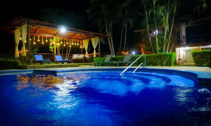 Playa Hermosa Hotel | Hotel & Villas Huetares