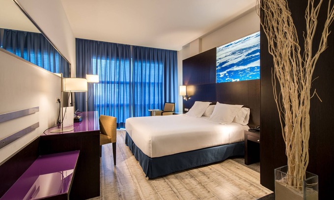 Diagonal Mar i el Front Maritim del Poblenou Hotel | Hotel Vincci Maritimo