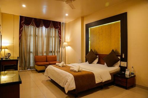 Bavdhan Hotel | Hotel Viva Inn
