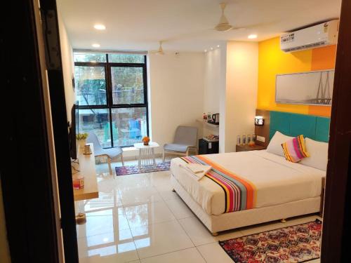 Kondapur Hotel | Hotel White Fields Hitec City, Hyderabad