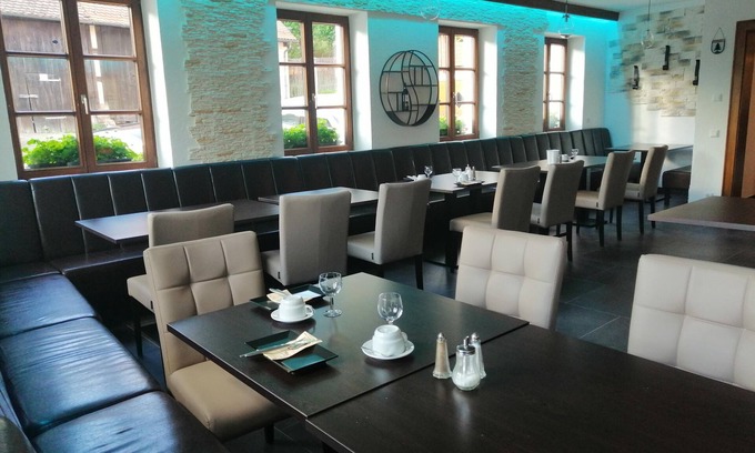 Feuchtwangen Hotel | Hotel Wilder Mann Ristorante Pizzeria Lo Scoglio