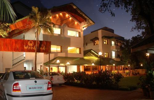 Kolhapur Hotel | Hotel Woodland